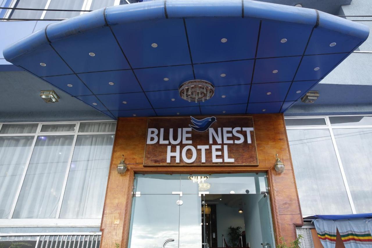 Blue Nest Hotel Addis Abeba Esterno foto